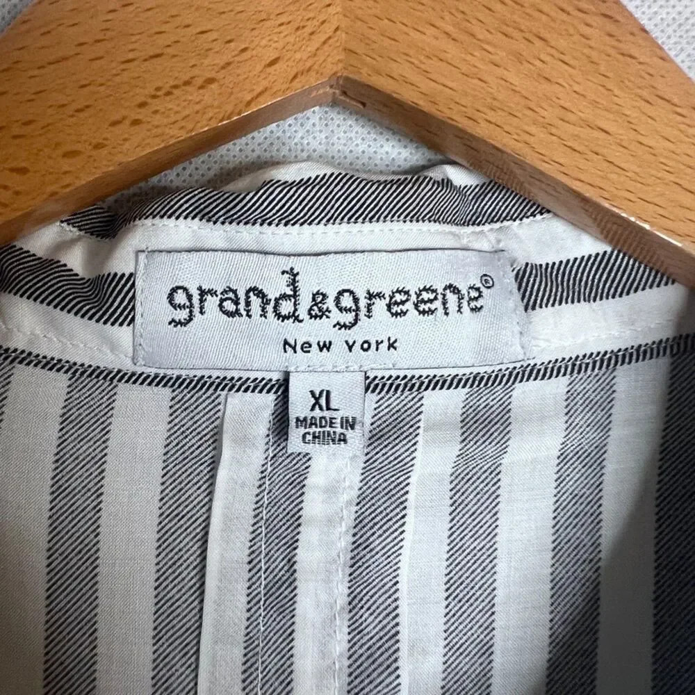 Grand & Greene Vertical Striped 3/4 Sleeve Button Up Tunic Top Size‎ XL - Picture 6 of 9